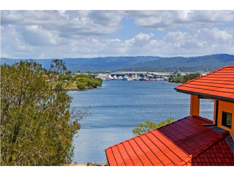 22 Chindrina Street, Hope Island QLD 4212