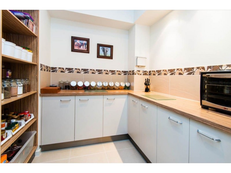 30 East Quay Drive, Biggera Waters QLD 4216