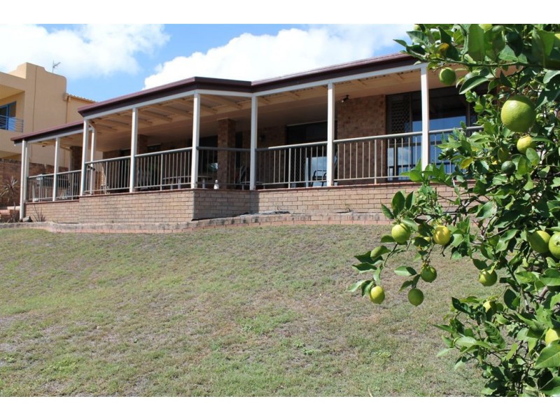 21 Saxonvale Terrace, Mermaid Waters QLD 4218