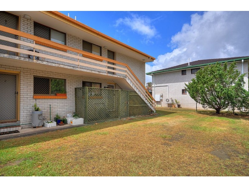 6/20 Peter Pde, Mermaid Waters QLD 4218