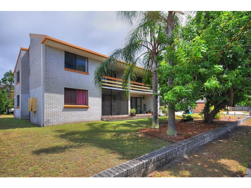 6/20 Peter Pde, Mermaid Waters QLD 4218