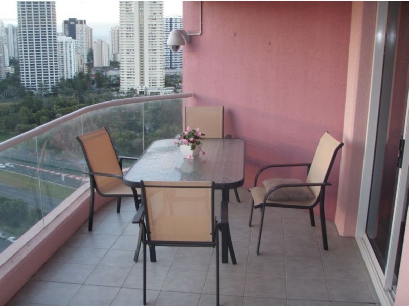 117/12 Commodore Drive, Paradise Waters QLD 4217