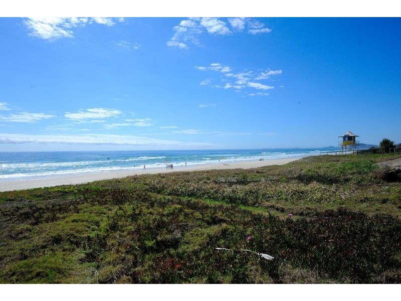 95 Hedges Avenue, Mermaid Beach QLD 4218