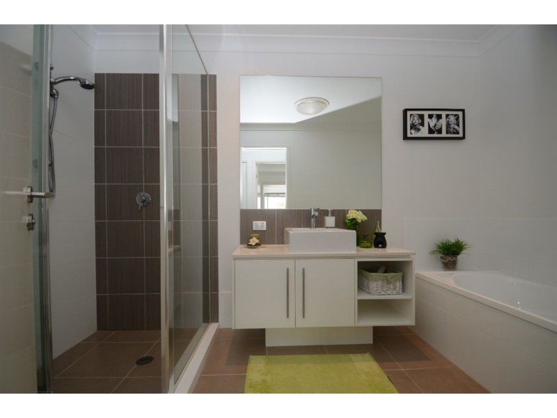 62/6 Santa Maria Court, Varsity Lakes QLD 4227