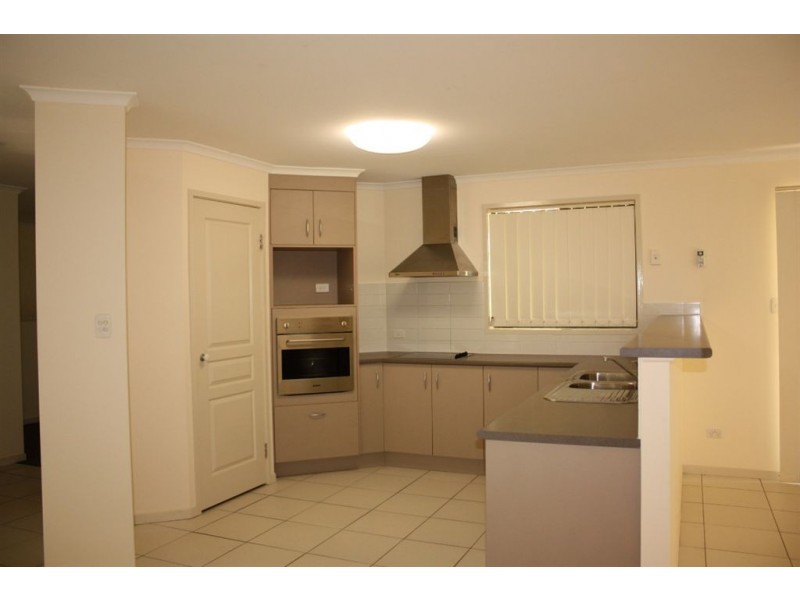 39 Buchanan Circuit, Oxenford QLD 4210