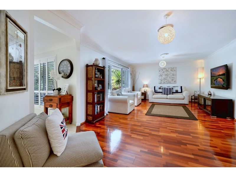 32 Glastonbury Drive, Mudgeeraba QLD 4213