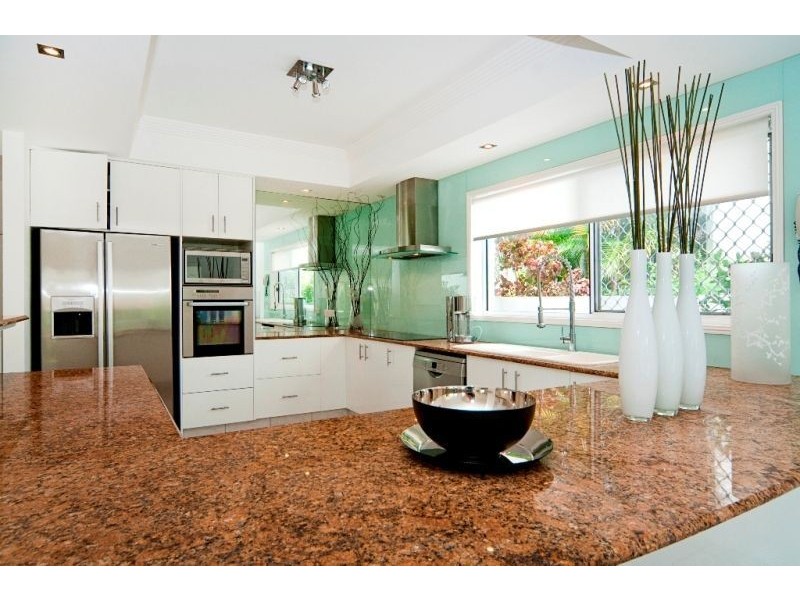 55 Pebble Beach Drive, Runaway Bay QLD 4216