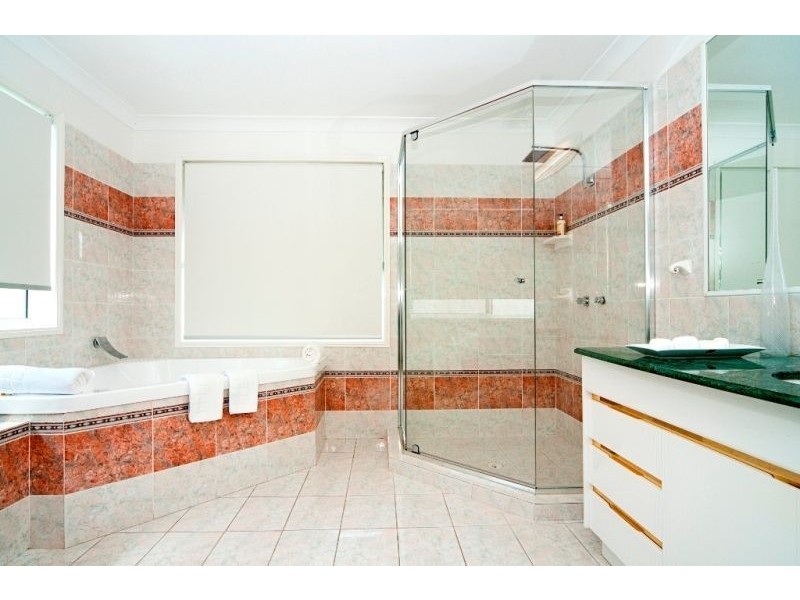 55 Pebble Beach Drive, Runaway Bay QLD 4216