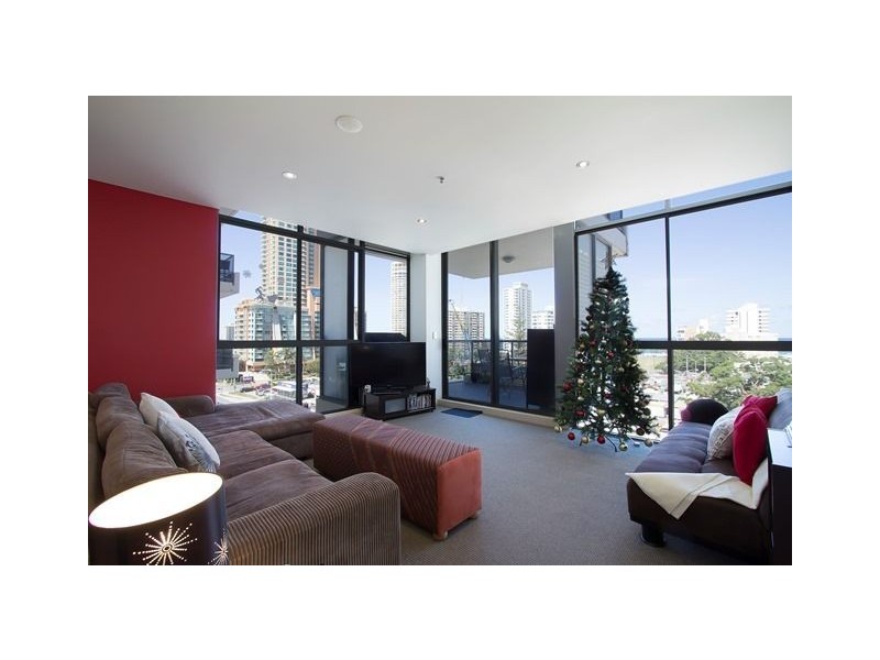 18 Cypress Avenue, Surfers Paradise QLD 4217