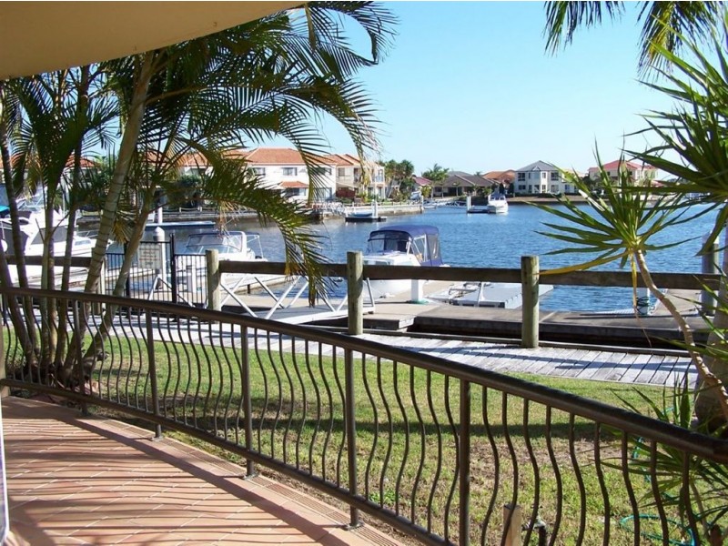 13/41A Broadwater Street, Runaway Bay QLD 4216