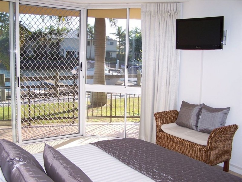 13/41A Broadwater Street, Runaway Bay QLD 4216
