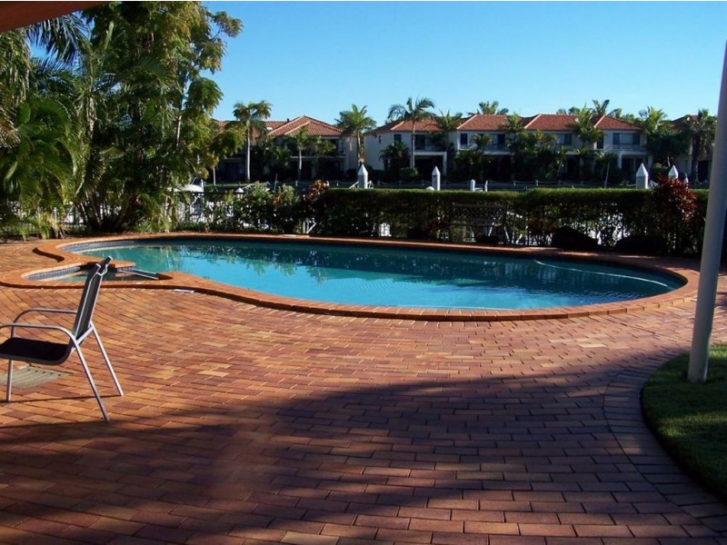 13/41A Broadwater Street, Runaway Bay QLD 4216
