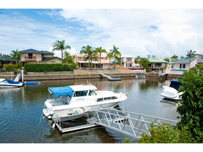 16 Cockleshell Court, Runaway Bay QLD 4216