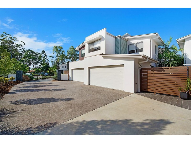 25 Lillie Street, Burleigh Waters QLD 4220