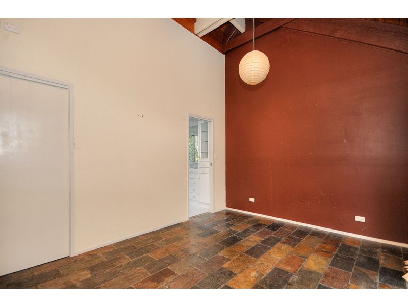 6 Sepik Place, Runaway Bay QLD 4216