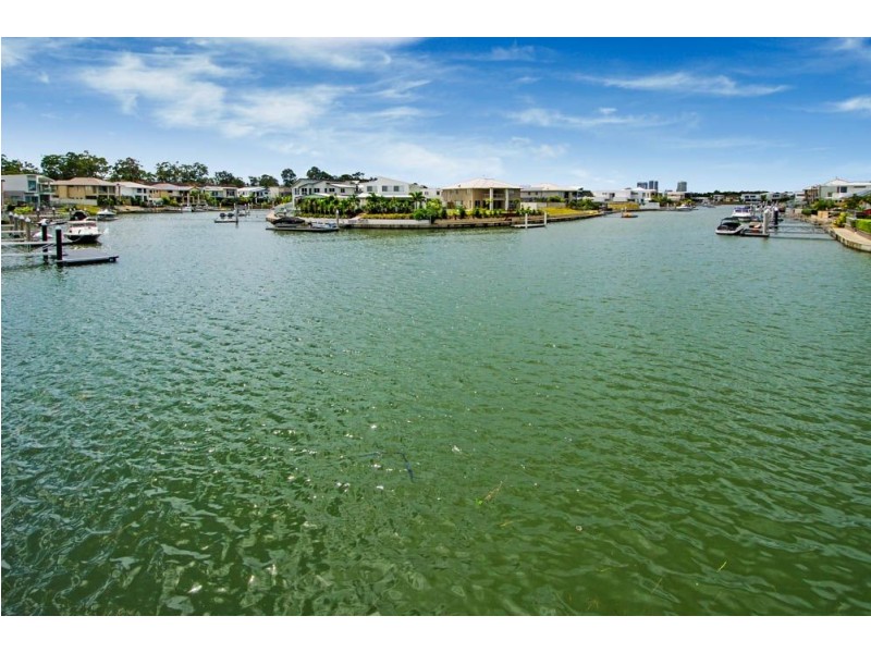 61 Compass Drive, Biggera Waters QLD 4216