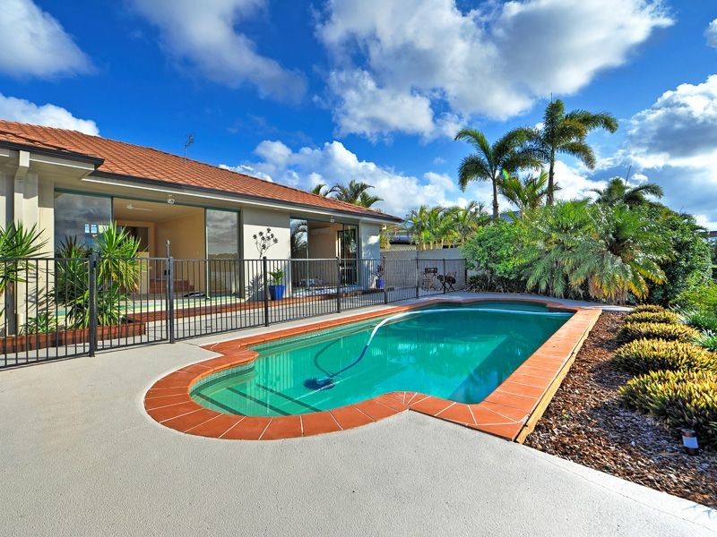 17 Westlake Court, Monterey Keys QLD 4212