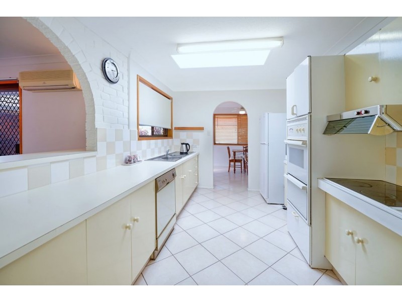 22 Matthew Flinders Drive, Hollywell QLD 4216