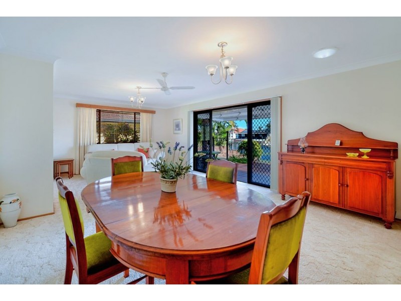 22 Matthew Flinders Drive, Hollywell QLD 4216