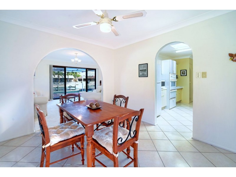 22 Matthew Flinders Drive, Hollywell QLD 4216