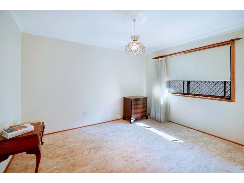 22 Matthew Flinders Drive, Hollywell QLD 4216