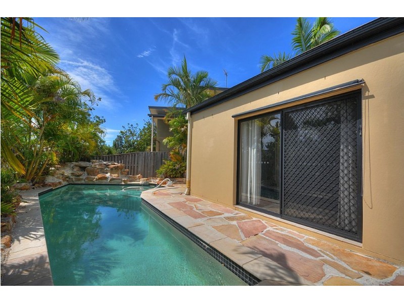 17 Gerona Circuit, Varsity Lakes QLD 4227