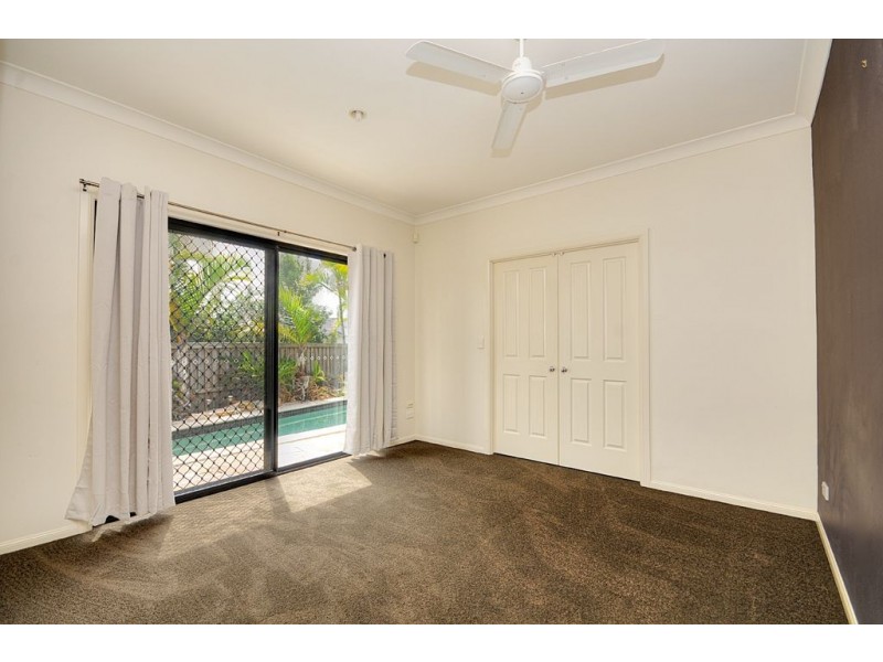 17 Gerona Circuit, Varsity Lakes QLD 4227