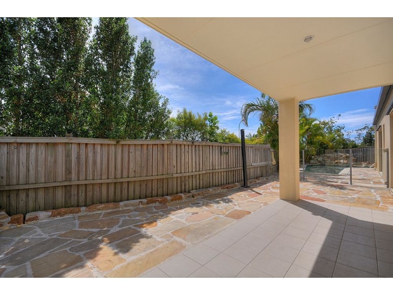 17 Gerona Circuit, Varsity Lakes QLD 4227