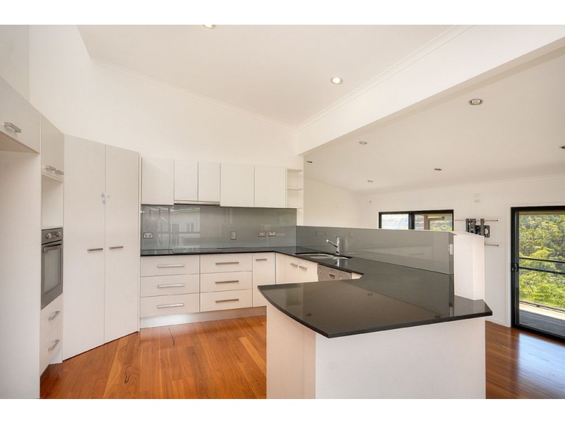 49 Sky Royal Terrace, Burleigh Heads QLD 4220