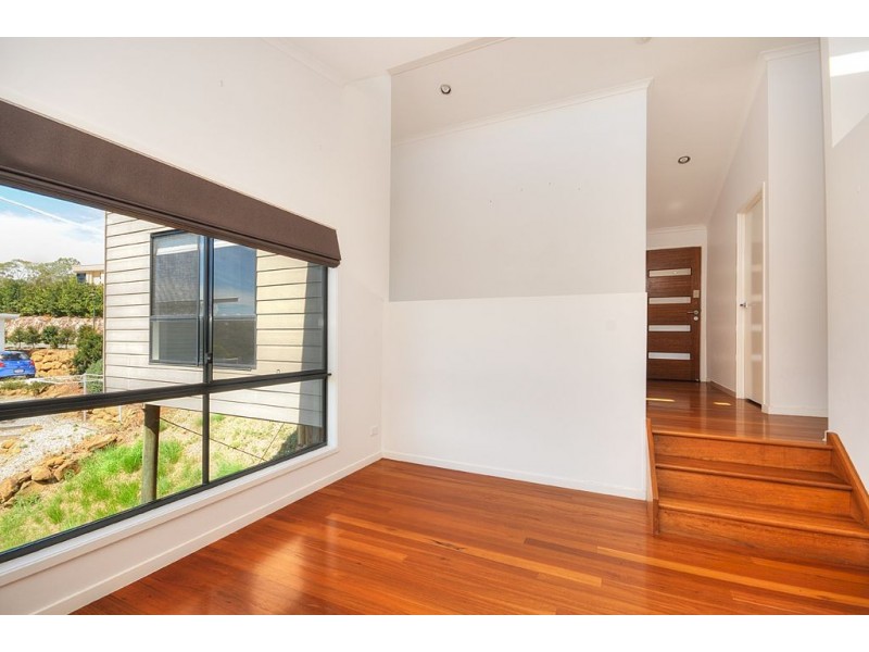 49 Sky Royal Terrace, Burleigh Heads QLD 4220