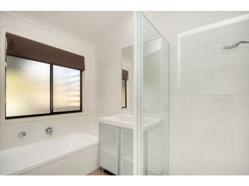 49 Sky Royal Terrace, Burleigh Heads QLD 4220