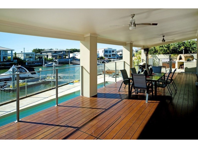 6 North Quay Drive, Biggera Waters QLD 4216