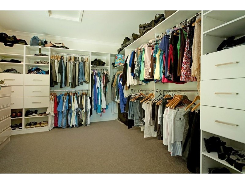 6 North Quay Drive, Biggera Waters QLD 4216