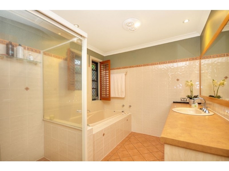 29 Dudley Street, Mermaid Beach QLD 4218