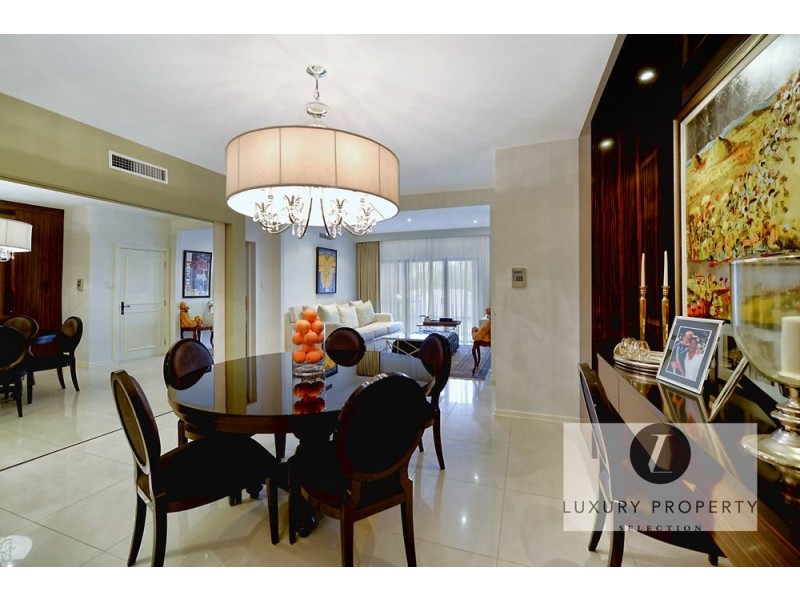 3212 Palladian Drive, Hope Island QLD 4212