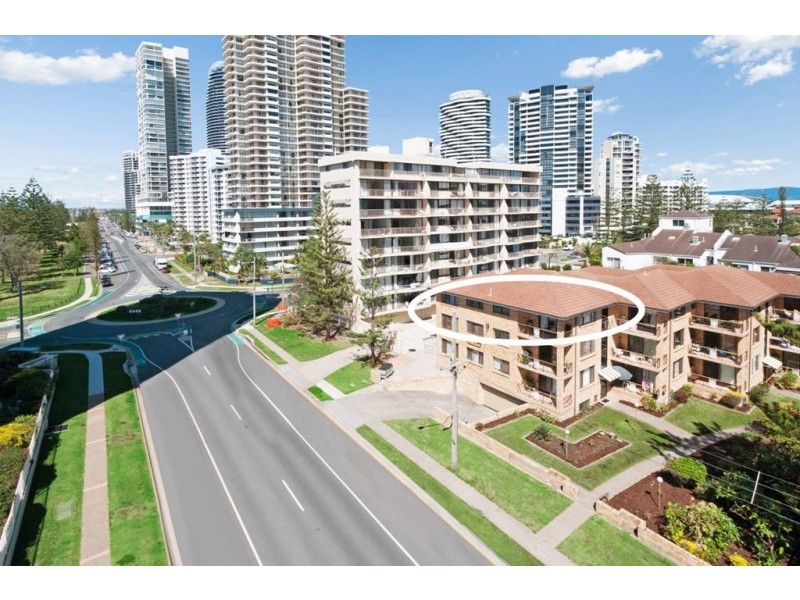 9/137 Old Burleigh Road, Broadbeach QLD 4218