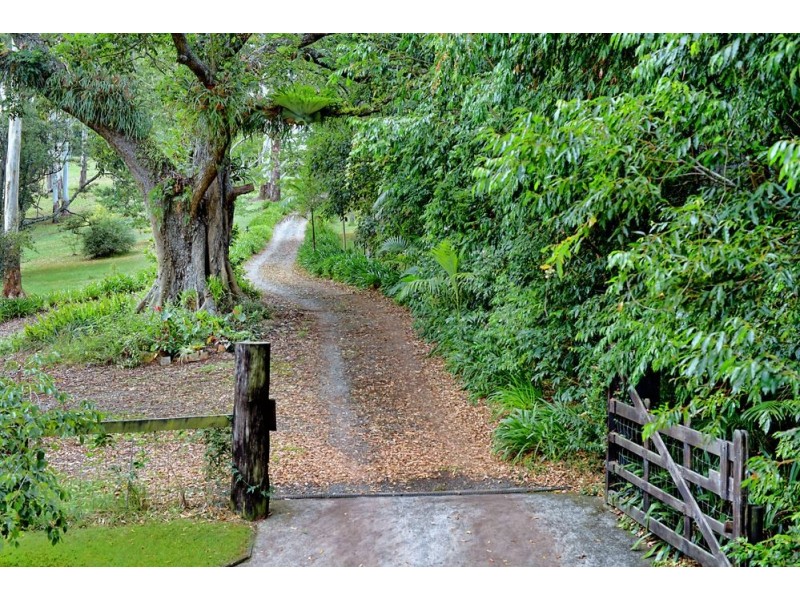 7-11 Munro Court, Tamborine Mountain QLD 4272