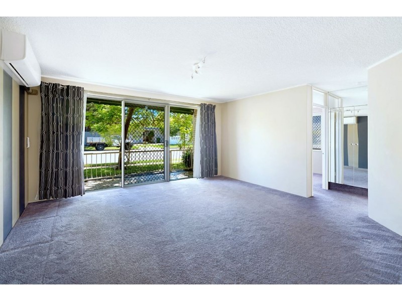 3/120 Stanhill Drive, Chevron Island QLD 4217