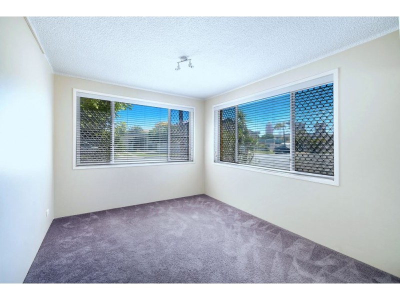 3/120 Stanhill Drive, Chevron Island QLD 4217