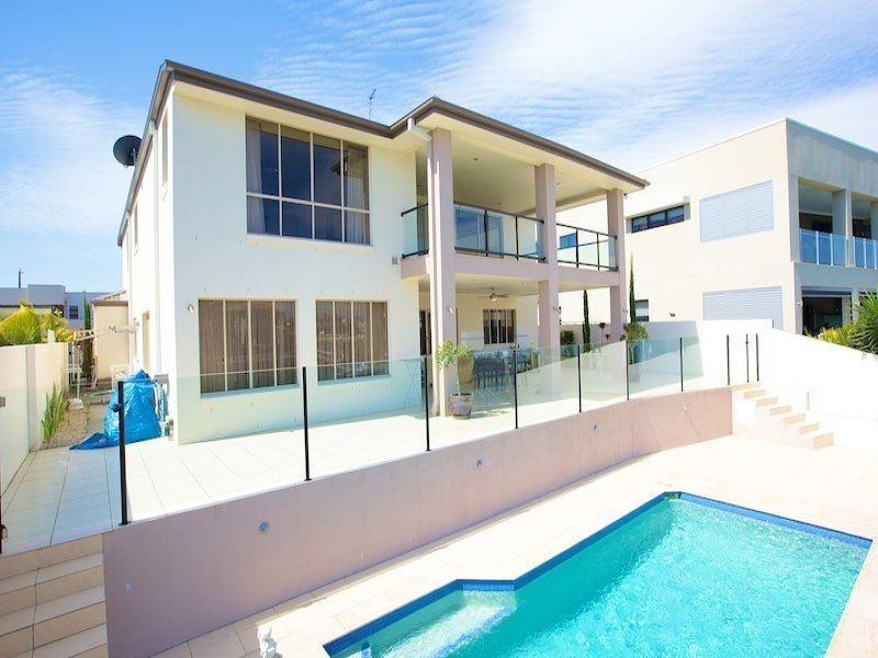 54 East Quay Drive, Biggera Waters QLD 4216