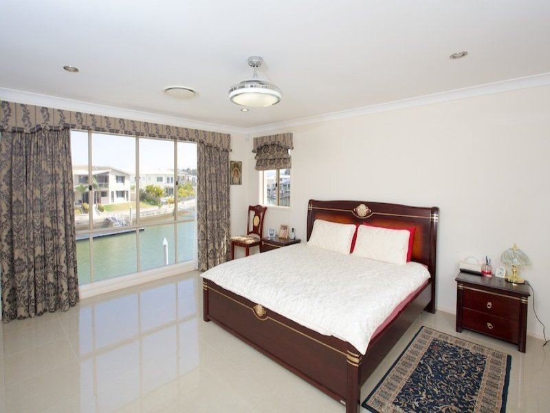 54 East Quay Drive, Biggera Waters QLD 4216