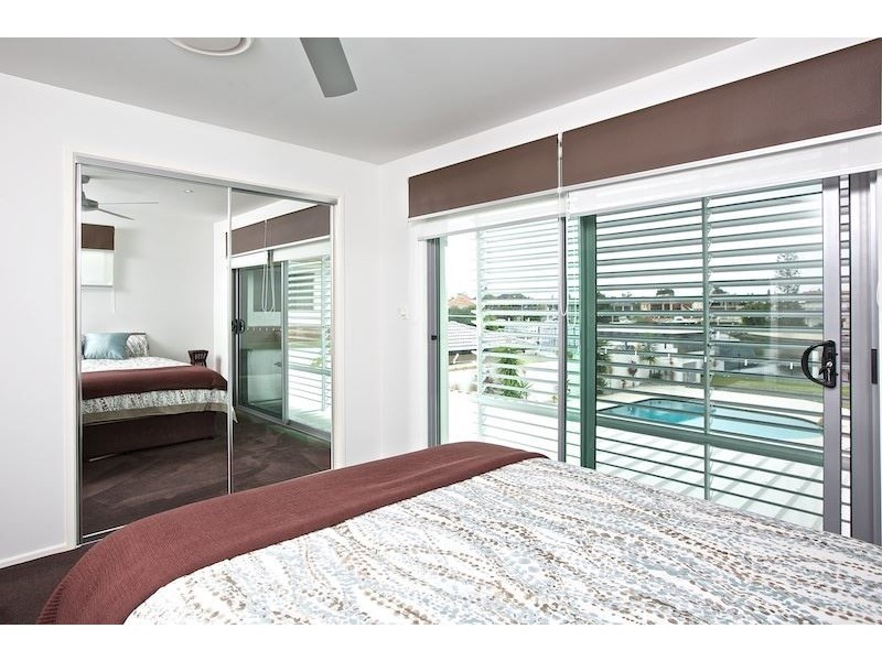 45 Daru Avenue, Runaway Bay QLD 4216