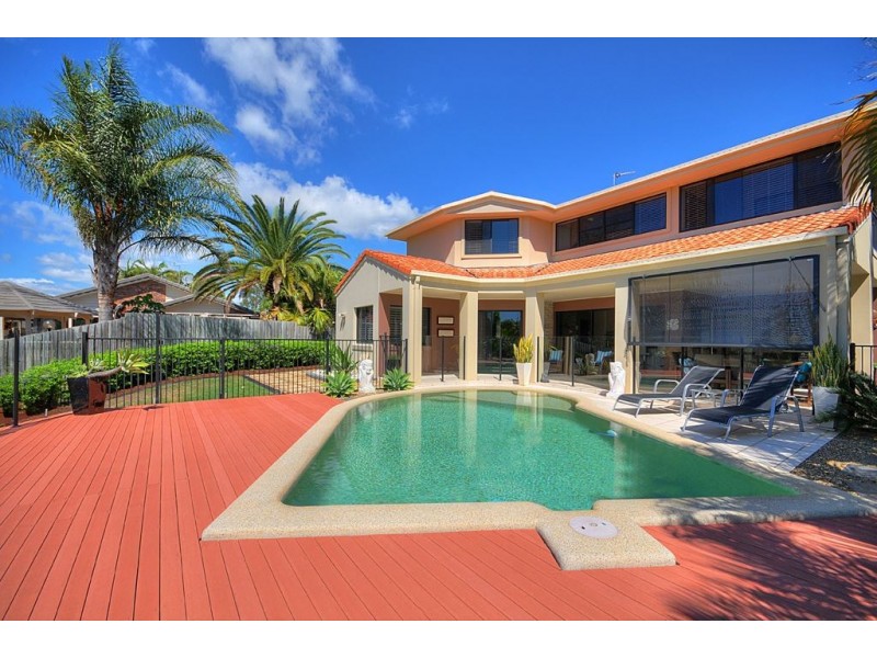 370 Rio Vista Boulevard, Mermaid Waters QLD 4218