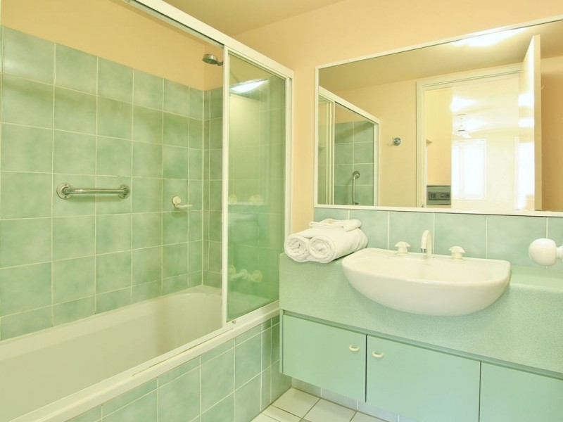 128/16 Alexandra Avenue, Mermaid Beach QLD 4218