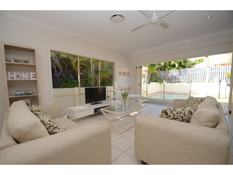 17 Kodiak Drive, Varsity Lakes QLD 4227