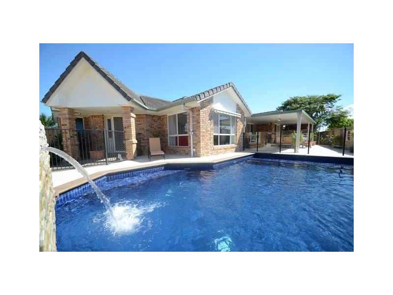 22 Stanford Avenue, Varsity Lakes QLD 4227