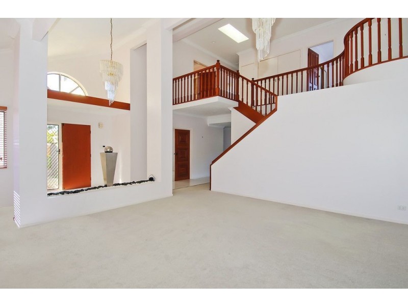 24 Marco Polo Place, Hollywell QLD 4216