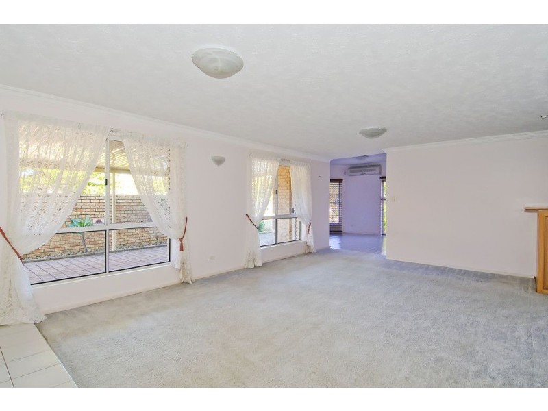 24 Marco Polo Place, Hollywell QLD 4216