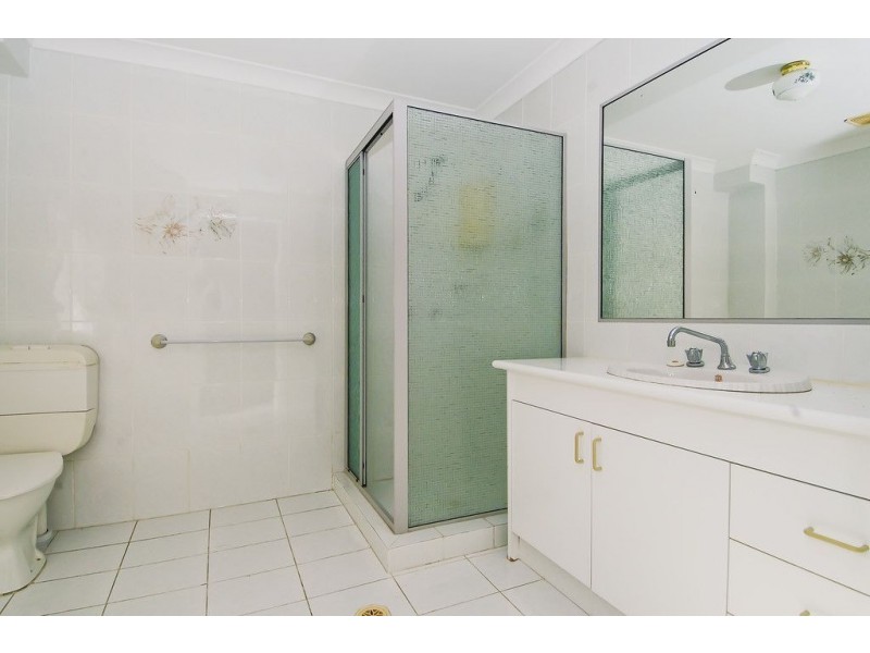 24 Marco Polo Place, Hollywell QLD 4216