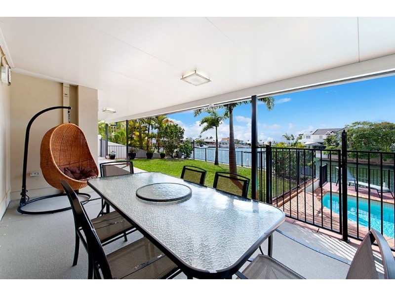 30 Saltbreeze Court, Runaway Bay QLD 4216